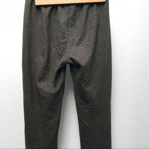 Polka dot green leggings